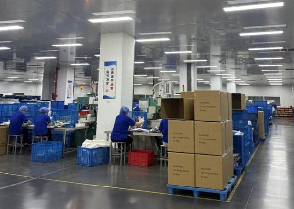 杠杠配资查询平台 关税降了, 订单回来了, 但中国工厂老板们却笑不出来 心态变了